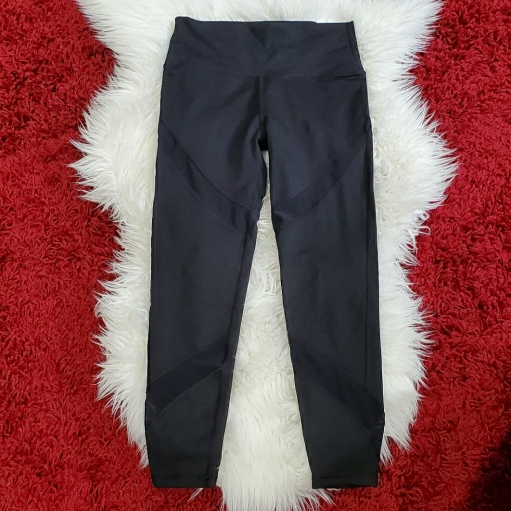 American Eagle Crop Mesh Leggings